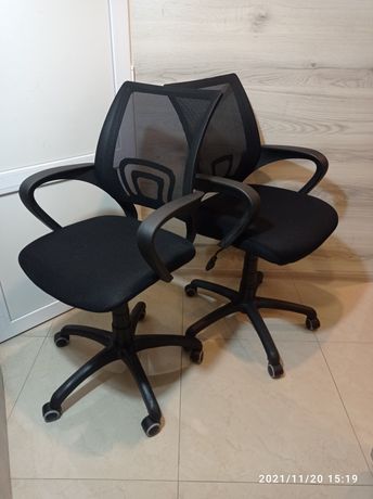 Кресло офисное ,стул компьютерный!