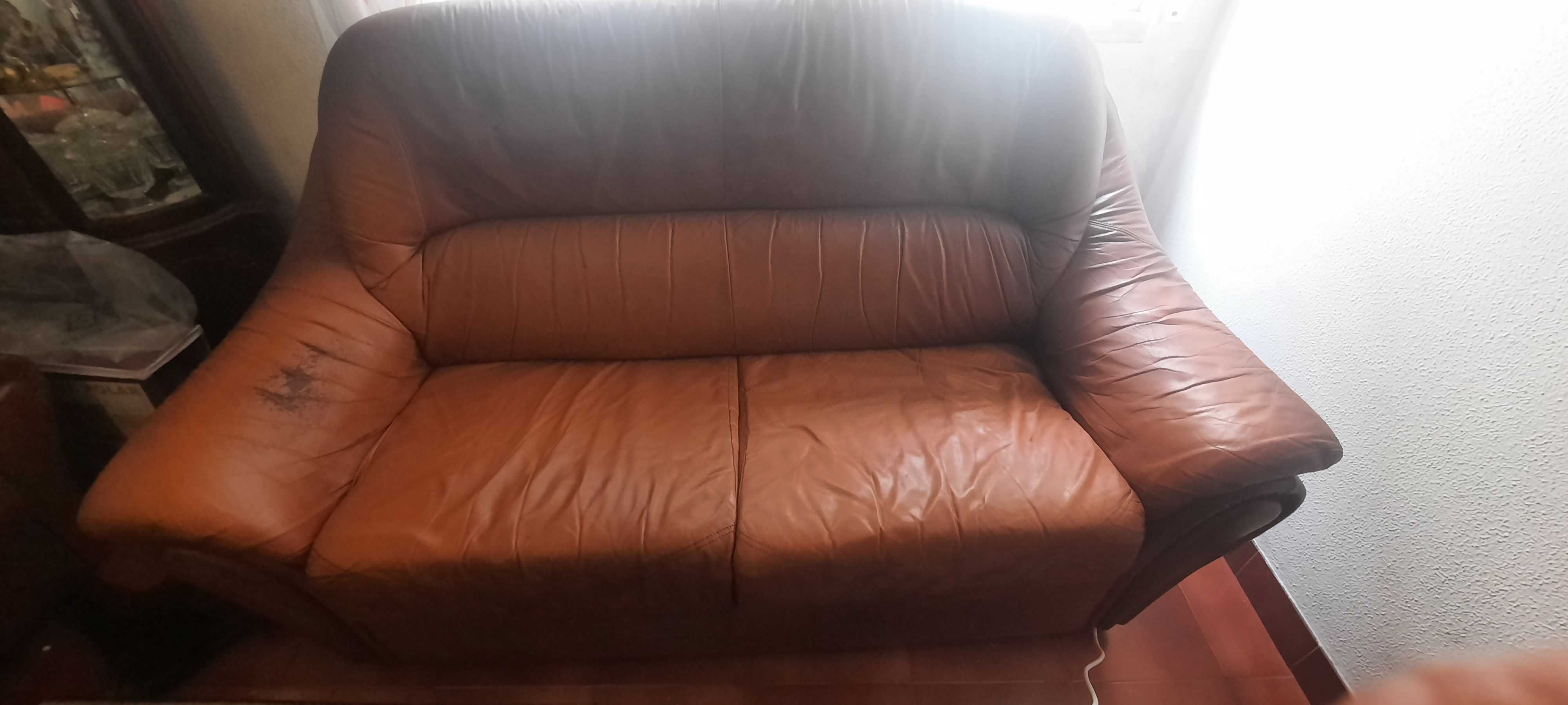 Sofá de 2 lugares