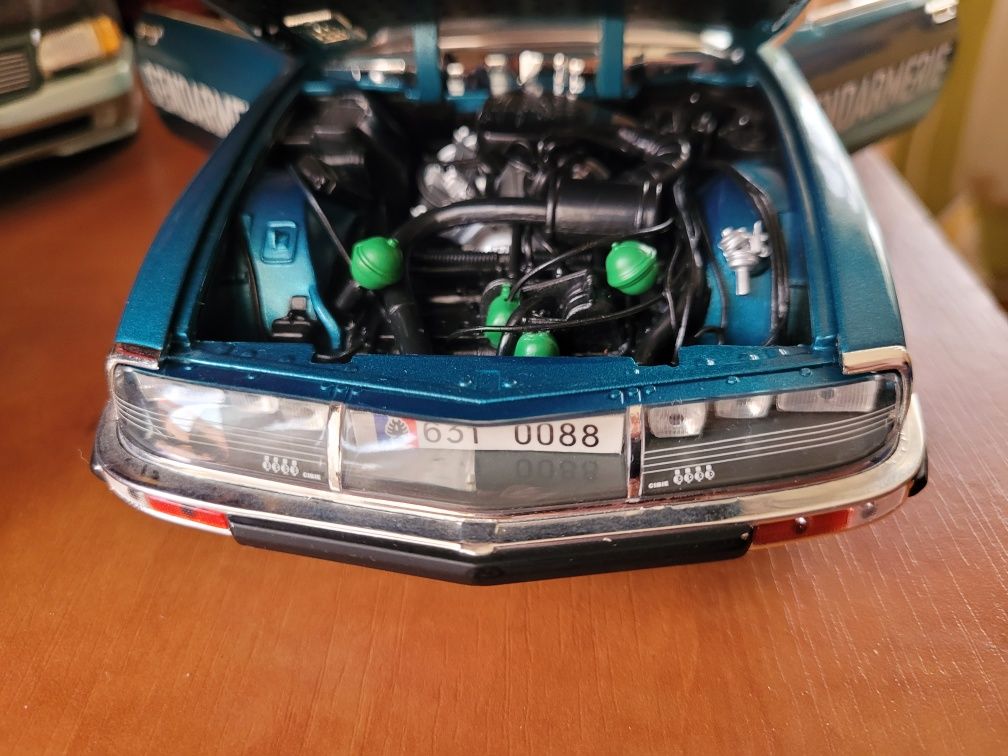 Model Citroën SM policja, skala 1/18, Norev