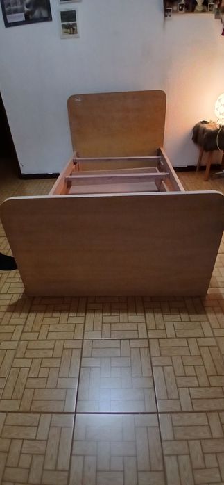 Cama de solteiro