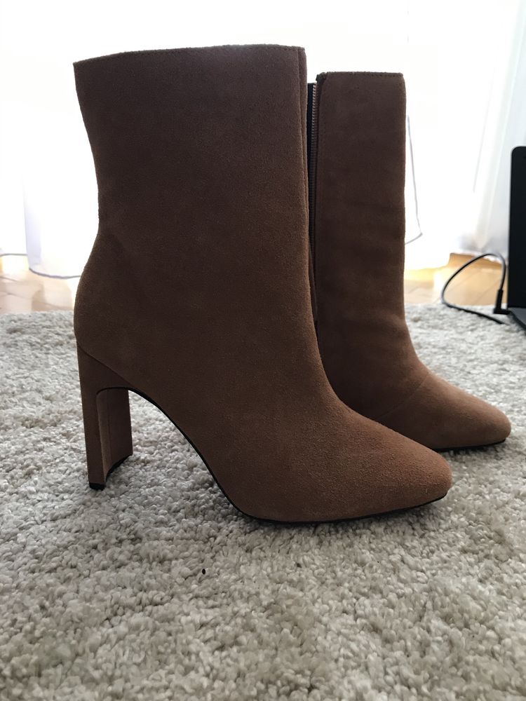 Чоботи ботильйони River Island