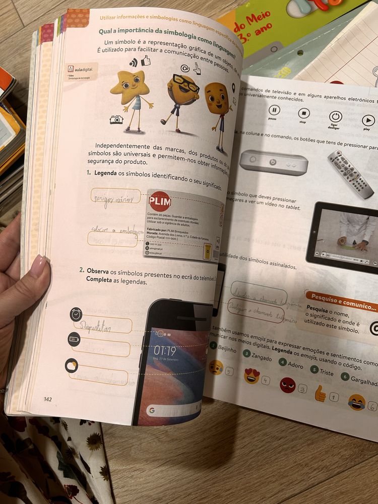 Manual e livro de fichas Estudo do Meio - 3 ano - PLIM