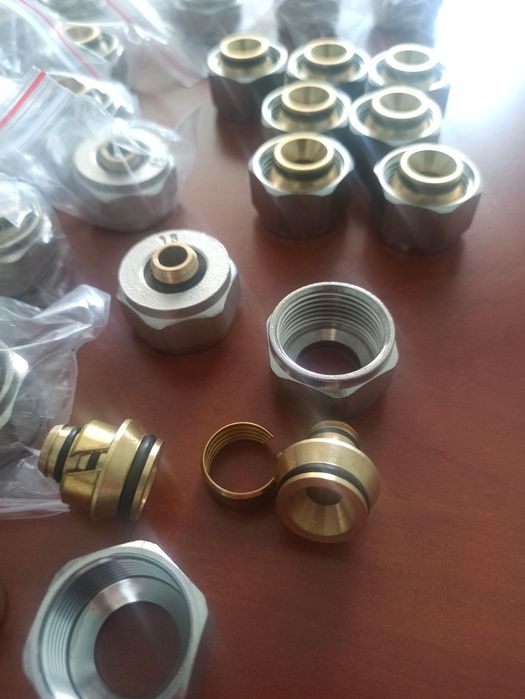 Гайка (евроконус), різьбозажим для коллектора. 16*2.0×3/4