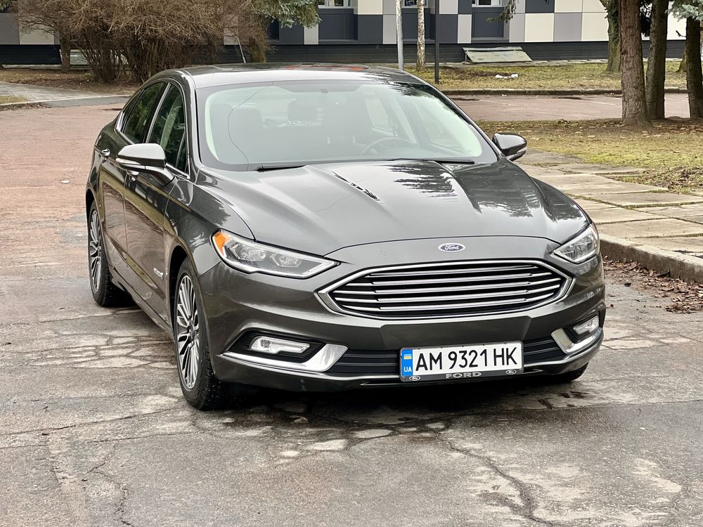 Продам Ford Fusion Hybrid