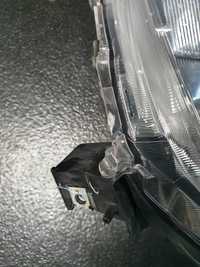 Lampa przednia prawa nissan micra k13