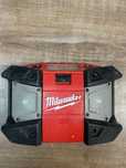 Radio, ładowarka, bateria Milwaukee C12 JSR