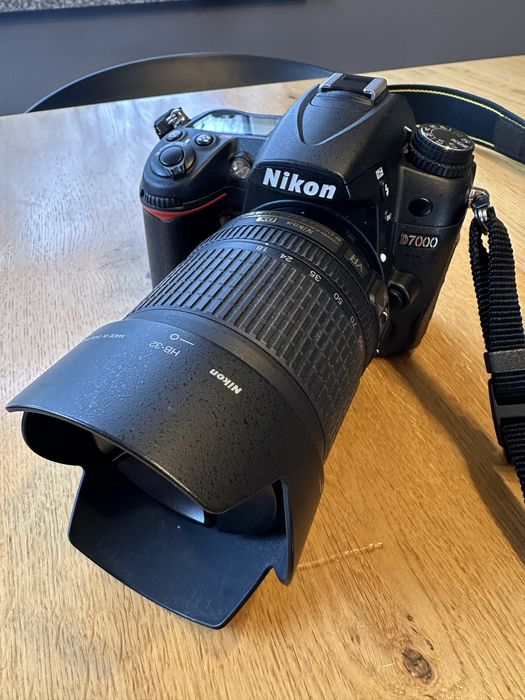 Nikon D7000 przebieg 3200 zdjęć! JAK NOWY + 18-105 mm VR