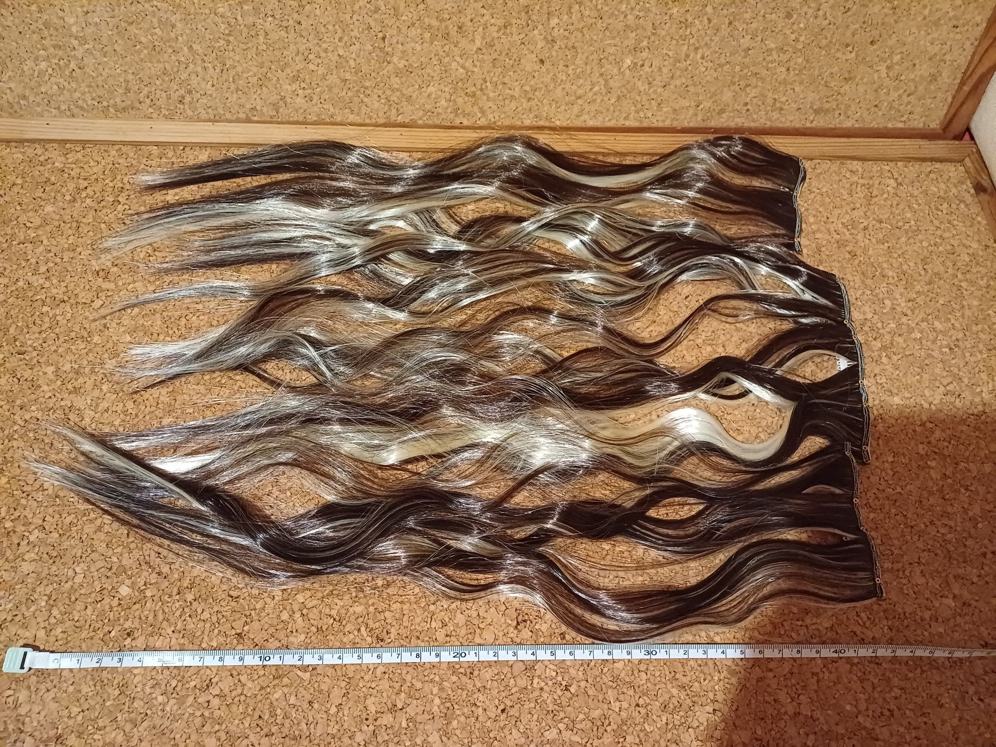 Extensão de cabelo com clips. Novo.