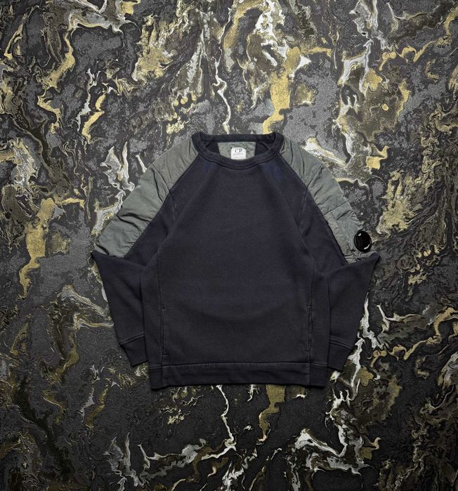 ~CP Company sweatshirt~