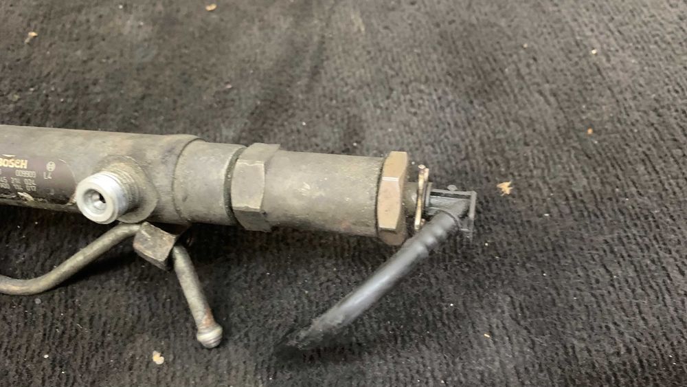 Renault Espace IV 4 1.9 DCI Listwa Wtryskowa