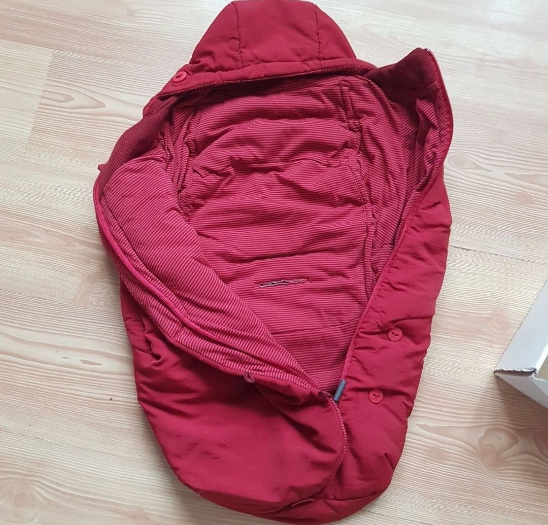 Śpiworek Maxi Cosi czerwony do spacerówki