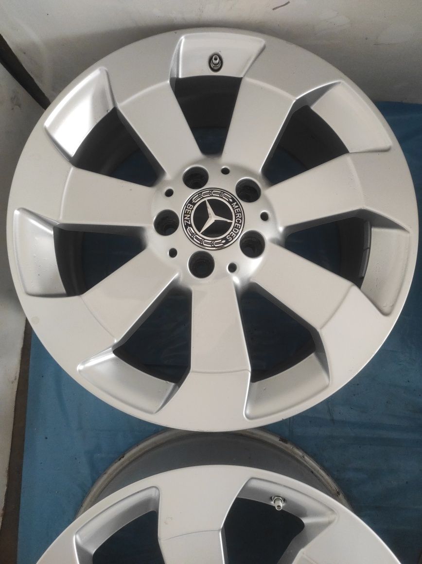 605 Felgi aluminiowe ORYGINAŁ MERCEDES R 18 5x112 otwór 66,6 Czujniki