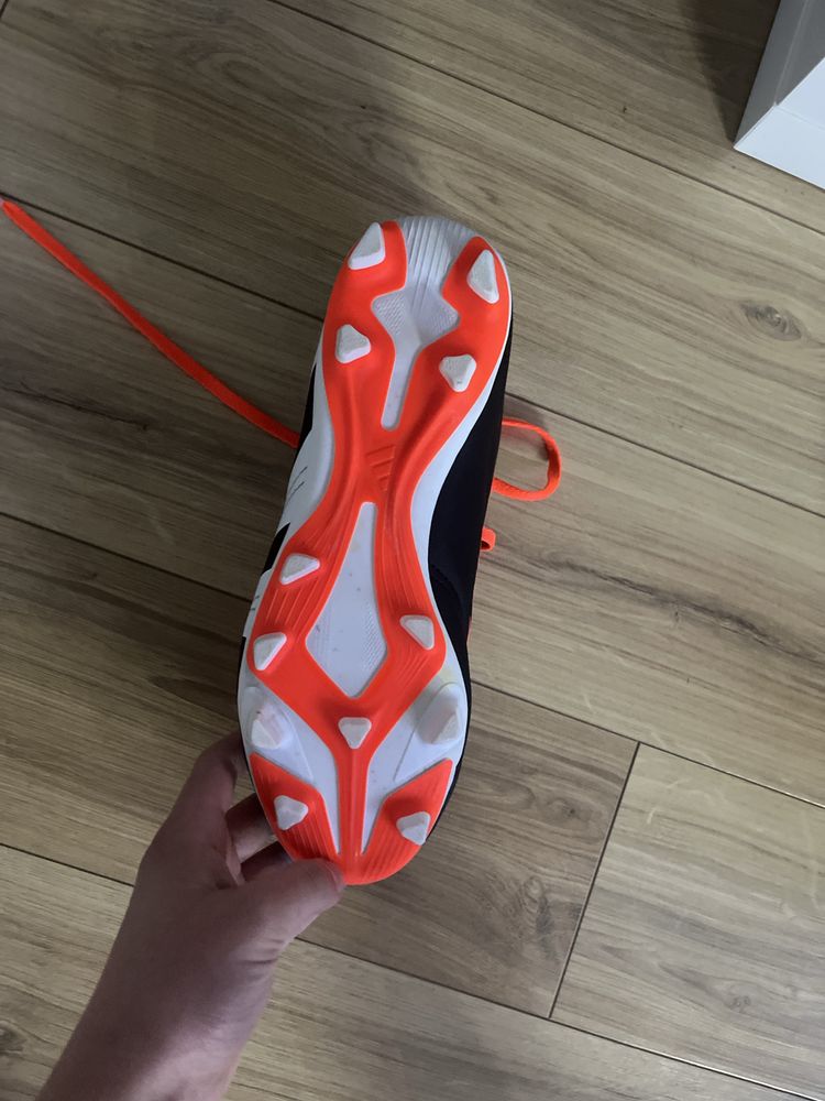 Korki adidas Predator Club FxG Buty piłkarskie