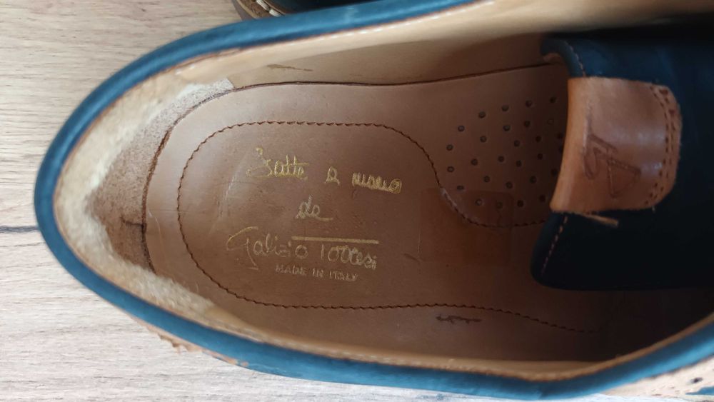 Włoskie półbuty skóra