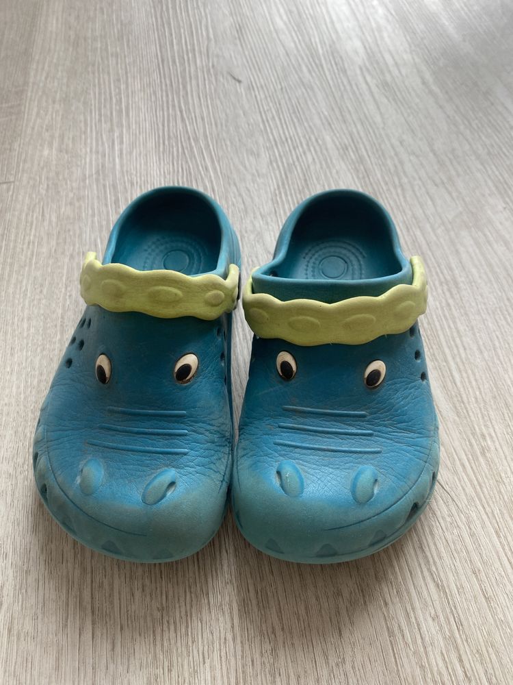 Buty a la crocsy 27/28