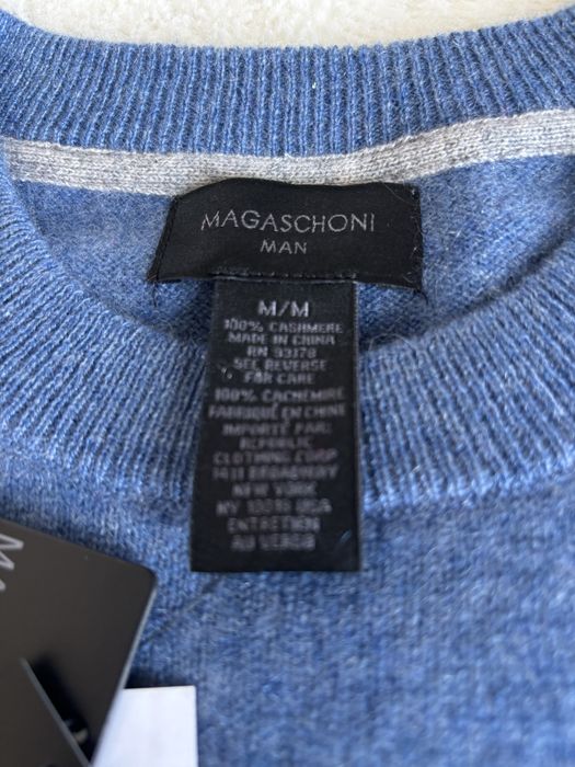 Sweter kaszmirowy męski kolor niebieski Magaschoni rozmiar M