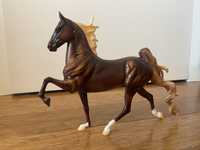 Breyer traditional march of charm