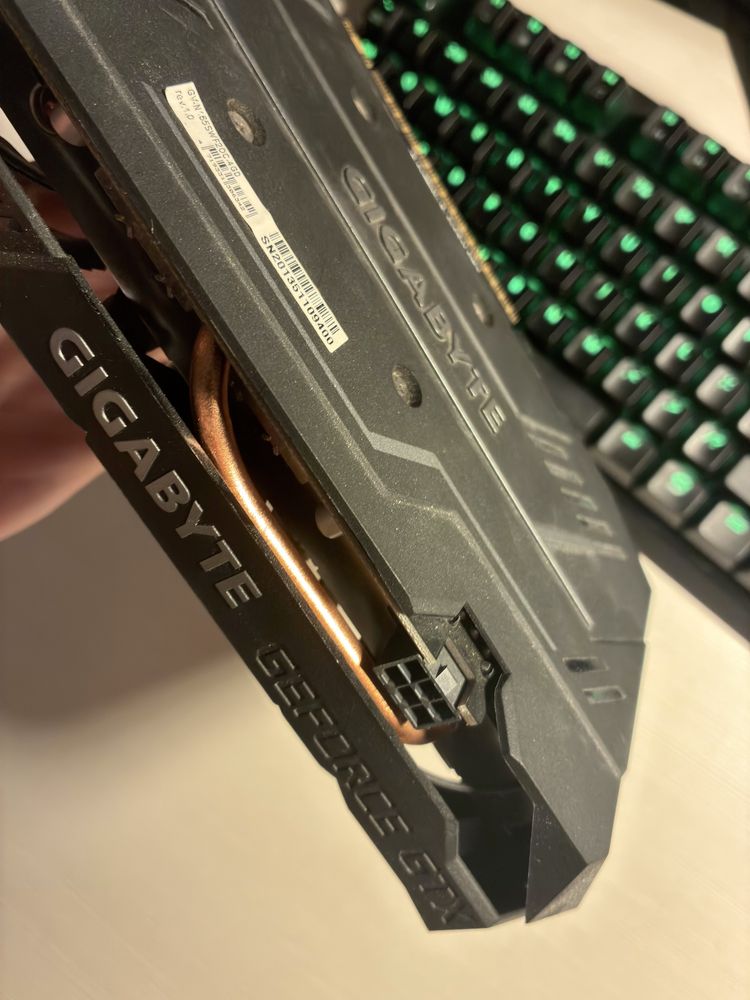 Nvidia GTX 1650 SUPER 4GB