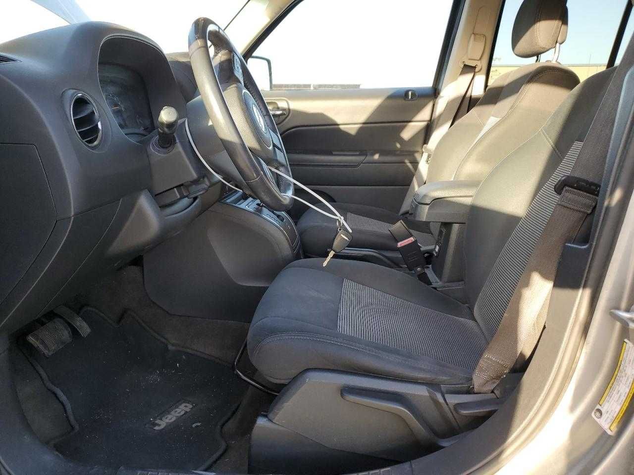 2016 JEEP Patriot  Latitude