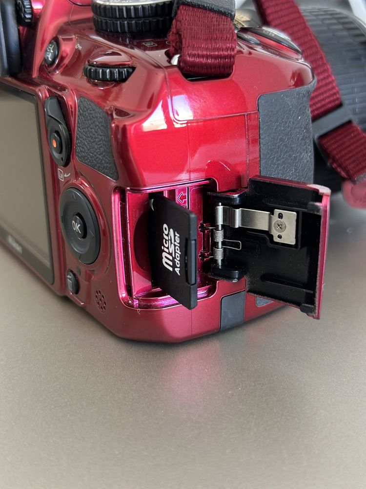 Nikon D3100 maquina fotografica