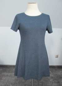 Niebieska rozkloszowana krótka sukienka basic lub tunika w prążki