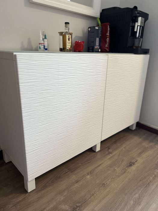 Vendo movel de apoio com tampo de vidro