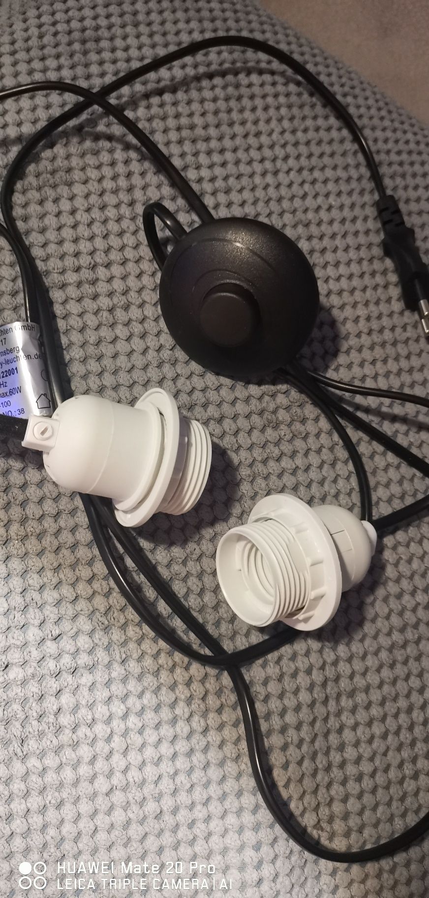 Żarówka led WiFi  3szt +oprawki z kablem