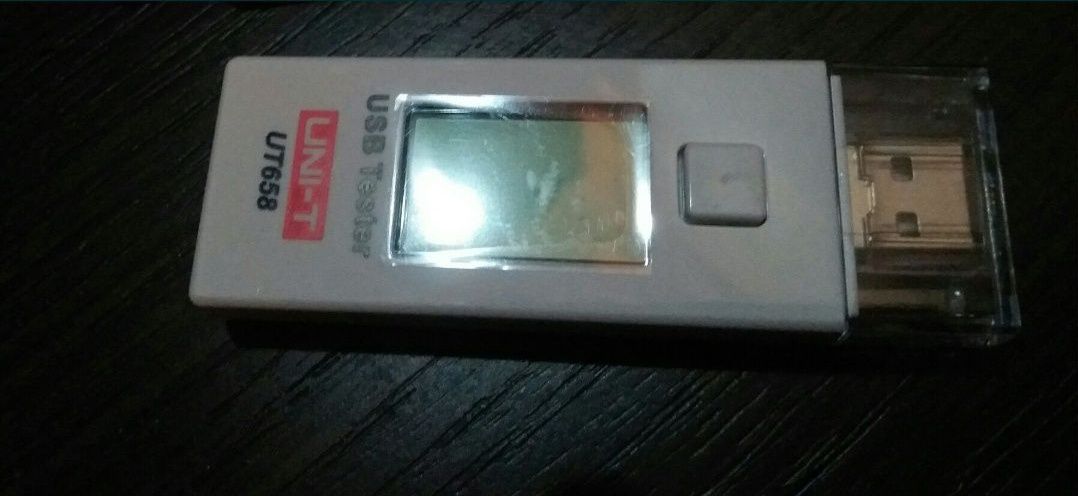 Тестер usb UNI-T UT658 ємності, струму, напруги, якості дроту - новий