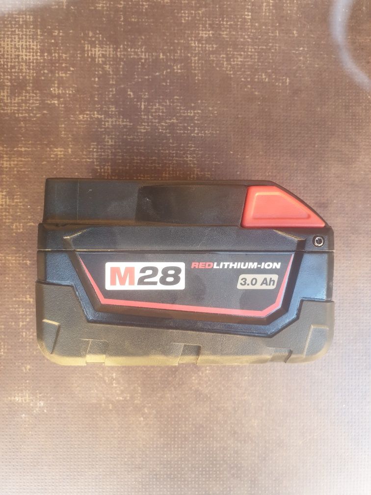 Bateria Milwaukee m28 3.0ah