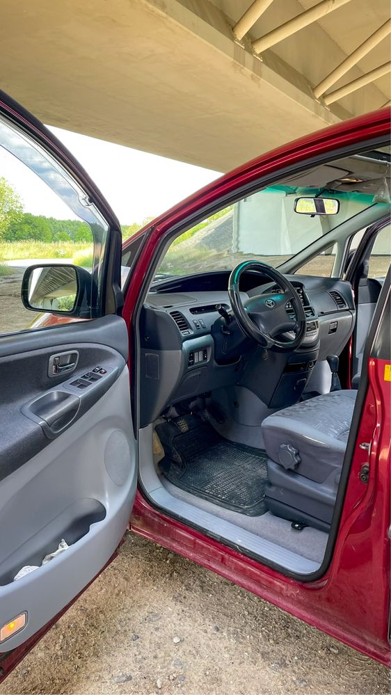Toyota Previa 2.0 D4D Diesel, 2005 – Minivan 8-osobowy