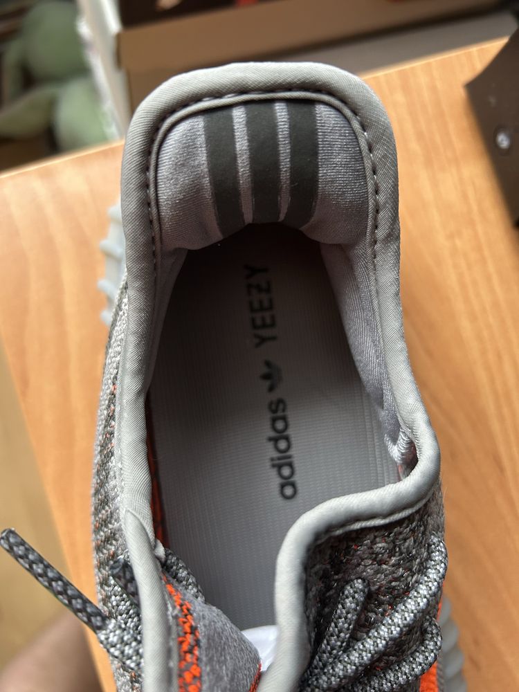Yeezy boost 350 V2 beluga reflective