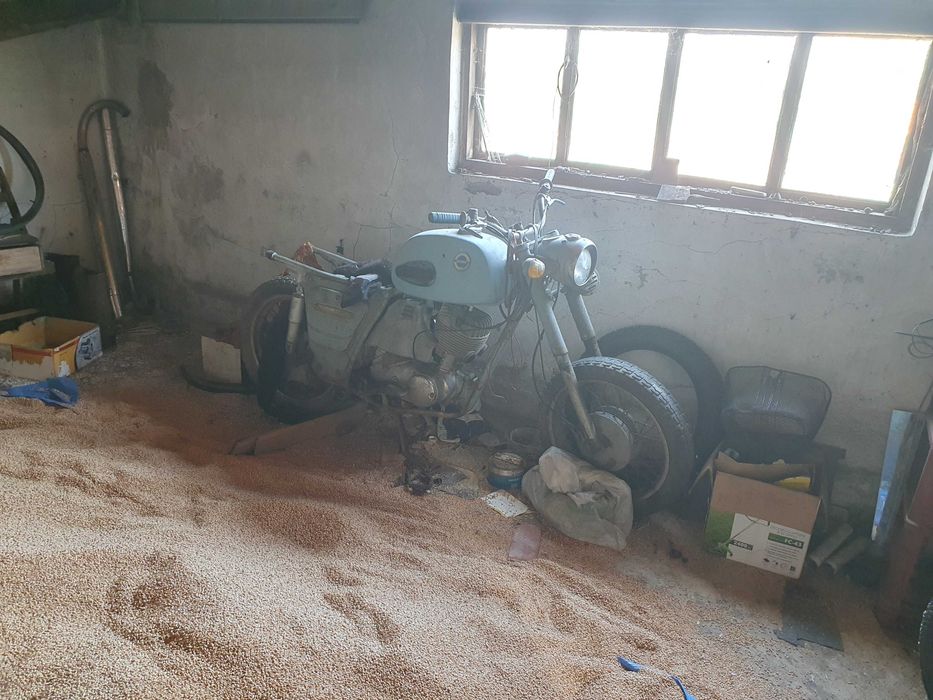 Продам мотоцикл ІЖ Планета 3