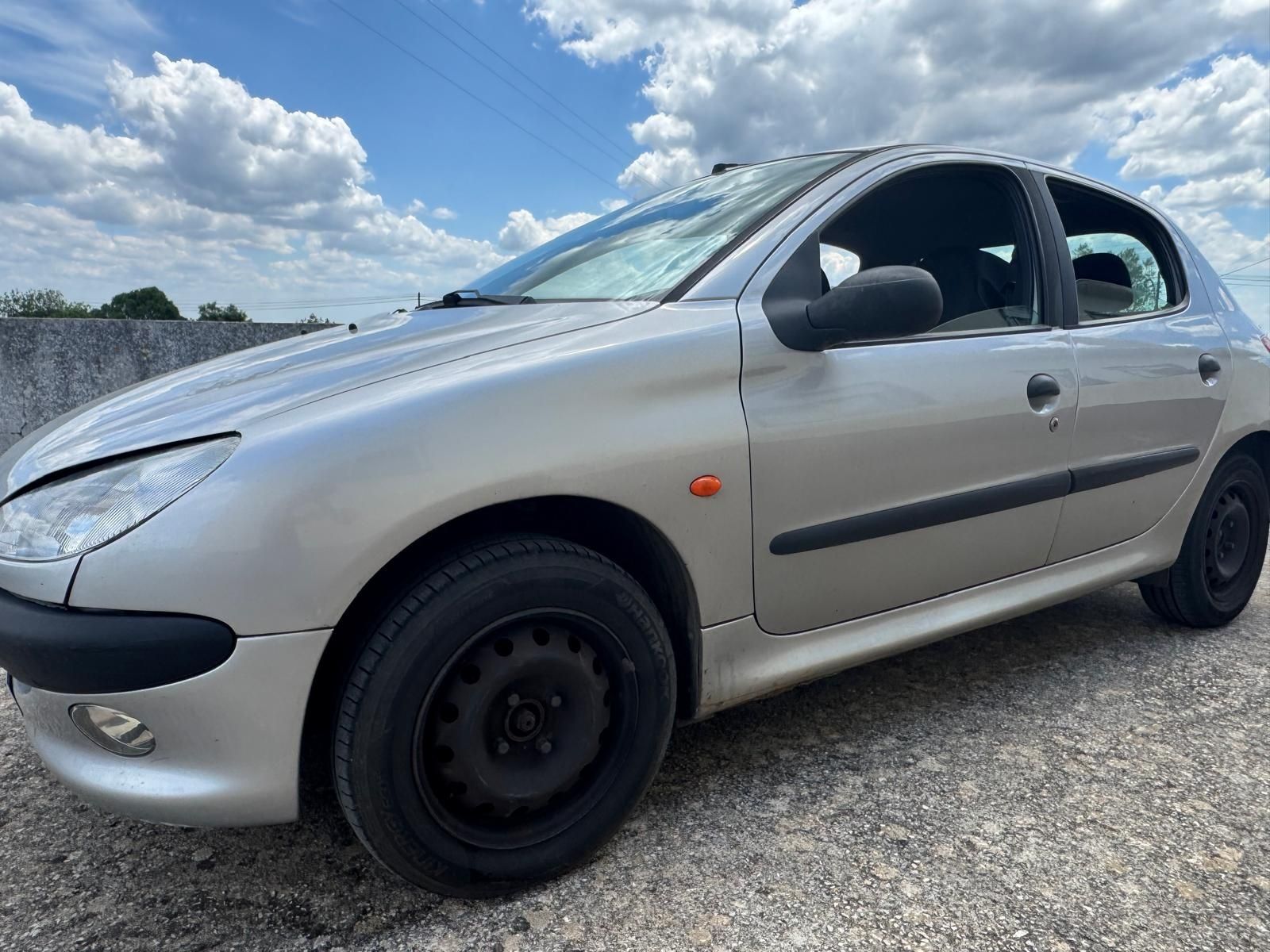 Peugeot 206  1.1
