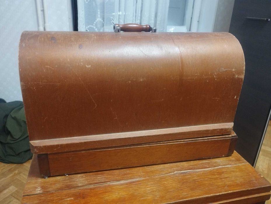 Старые швейные машинки продам самовывоз б/у