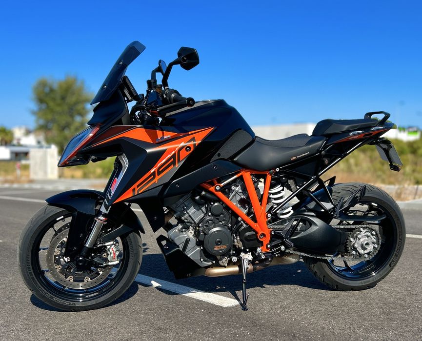 KTM 1290 Super Duke GT
