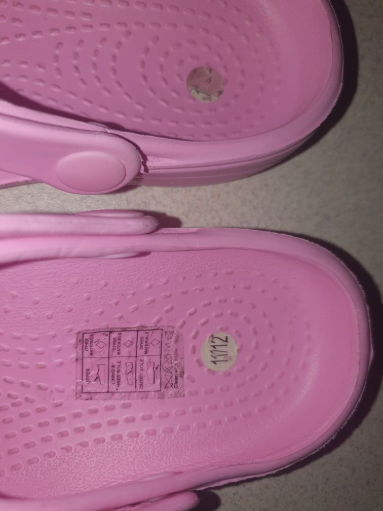 2 pary Sandały rozm 31 +crocsy klapki rozm 30/ 31 Encanto