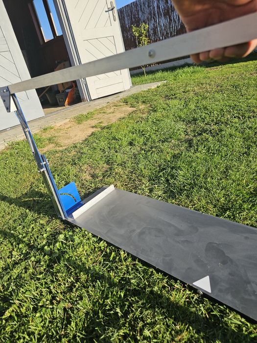 Gilotyna maszyna do cięcia styropianu 114x30 200W jak nowa