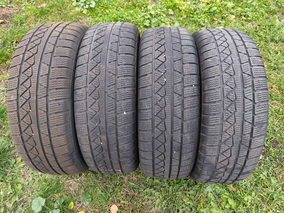 Продам шини 225/65/17