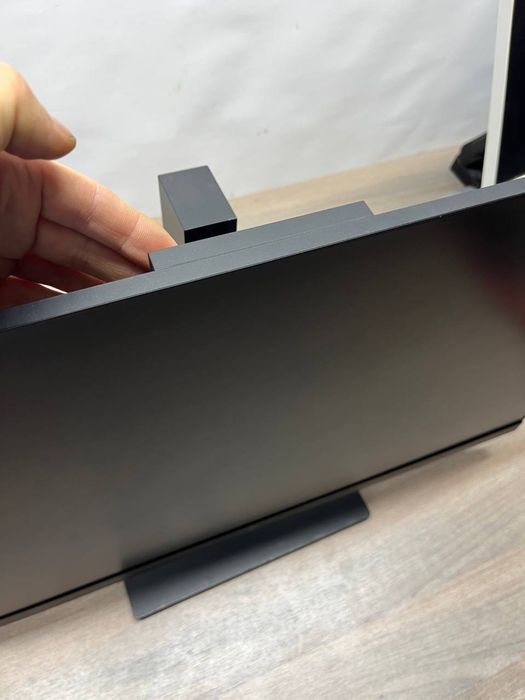 Монітор HP E27d G4 27” QHD IPS з камерою, USB-C, LAN – як новий