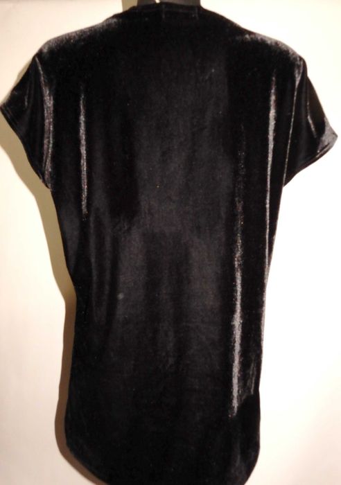 Tunika długa bluzka welurowa krótki rękaw czarna prosta gładka Life 38