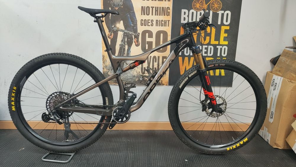 Orbea OIZ Fox Kashima