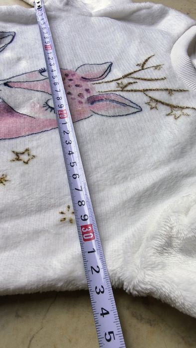 Pluszowa bluzka z reniferem i króliczkiem zimą rozm. 116