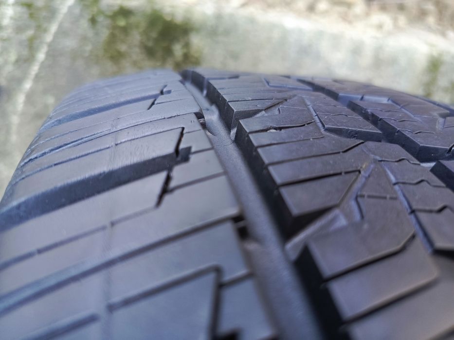 Sprzedam bardzo ładne opony Continental 215/65 r16C