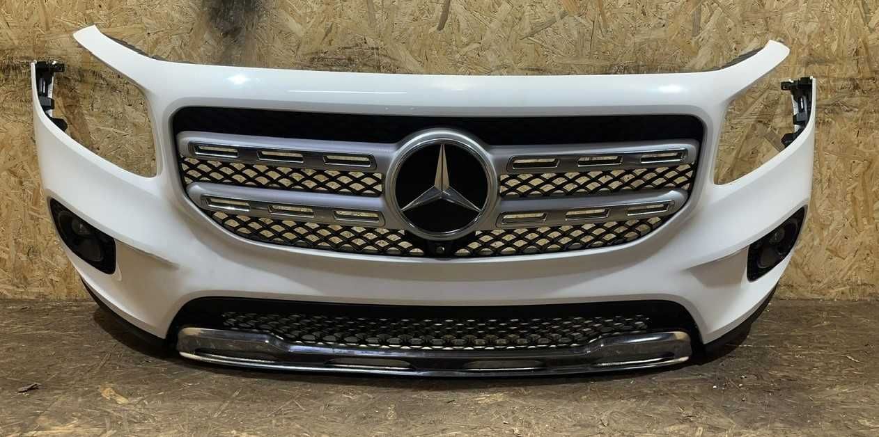 Передний бампер в цвет Mersedes GLB X247