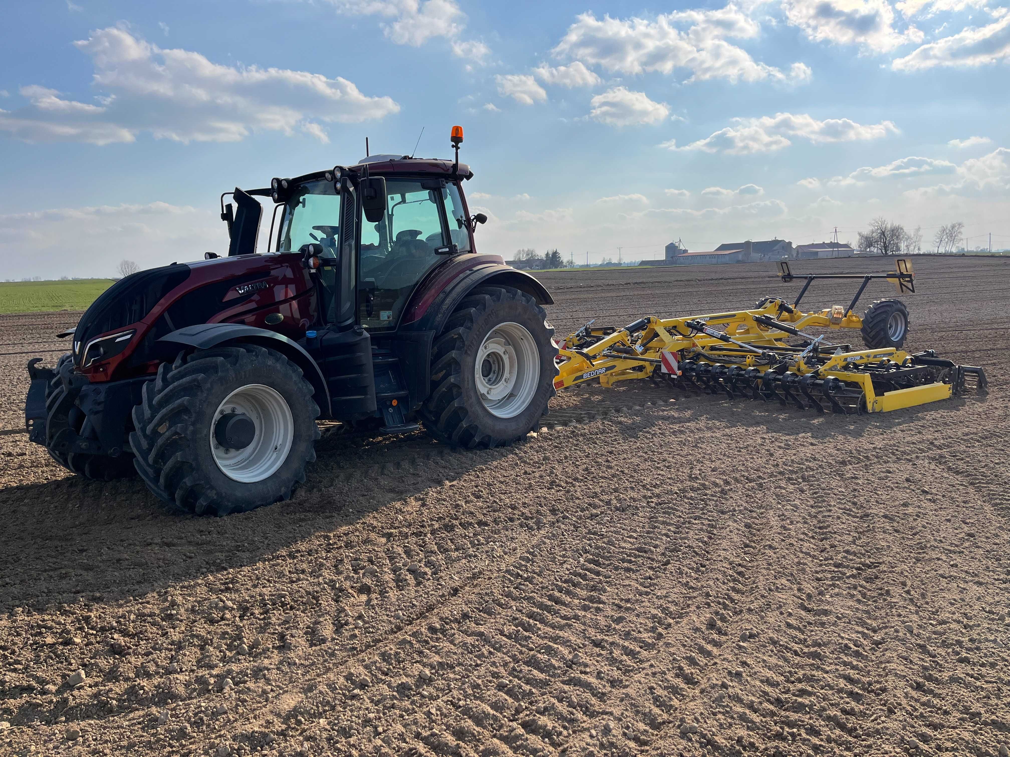 Valtra T174 Versu 3400mth pierwszy właściciel