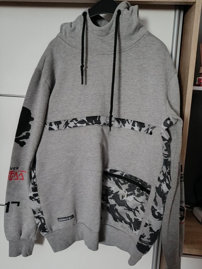 Bluza z kapturem chłopięca