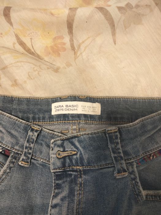 Calças em bom estado