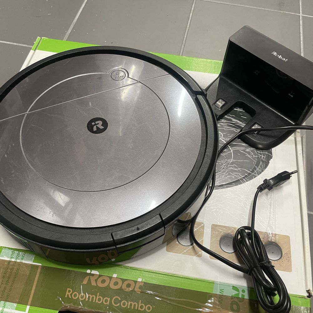 Robot sprzatajacy iRobot Roomba Combo RVF-Y1