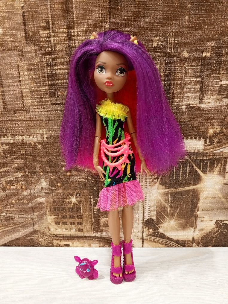 Оригінальна лялька Monster High Клодін Вульф