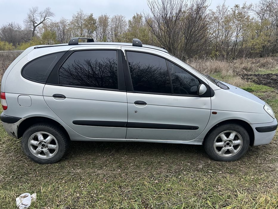 Рено сценік 1. 2001р. 1,6 бензин